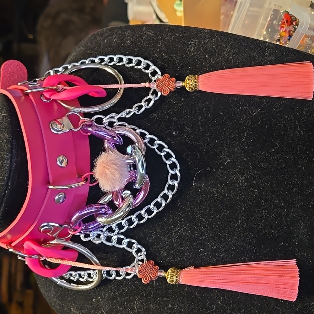 Pink Statement Chain Tassel Choker Necklace